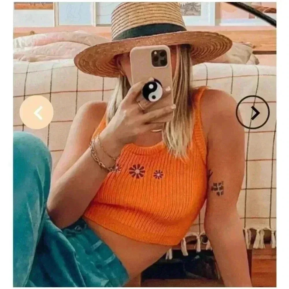 Knot Crop Top